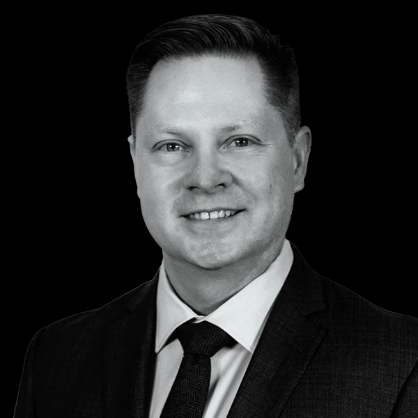 Chris Eklund headshot